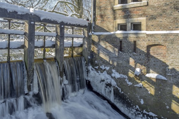 Weir at watermill, Detail, Münsterland, North Rhine-Westphalia, Germany, Europe