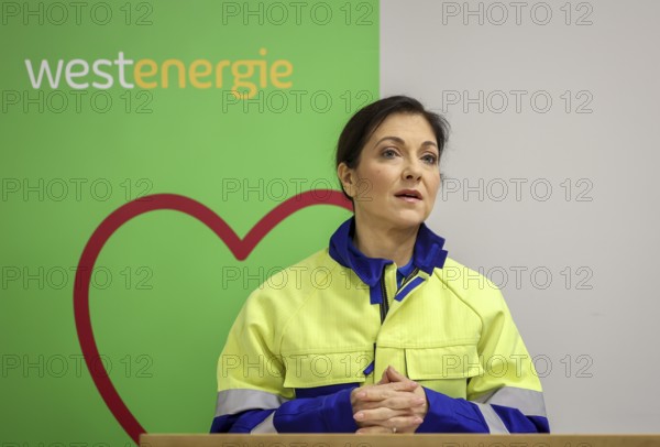 Holzwickede, North Rhine-Westphalia, Germany, Katherina Reiche, CEO of Westenergie AG, at a press event on the H2HoWi hydrogen project in Holzwickede near Dortmund, Europe