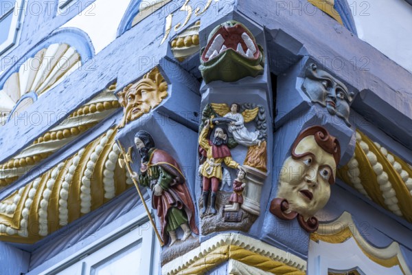 Detail of the Stiftsherrenhaus in the old town centre of Hameln, Lower Saxony, Germany, Europe