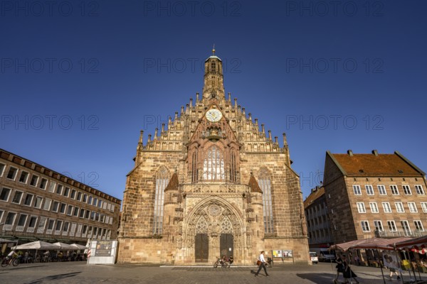 The Church of Our Lady on the main market square, Nuremberg, Bavaria, Germany, Europe