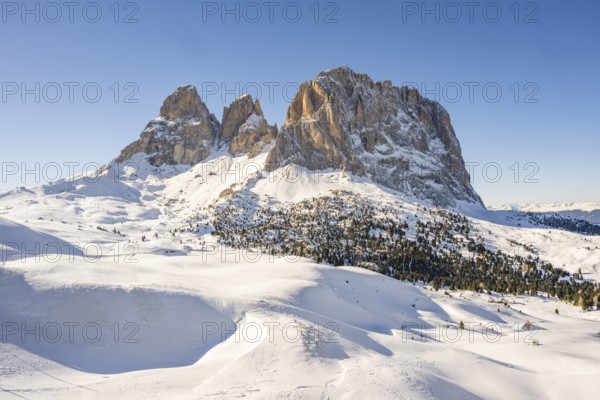 Beautiful landscape of the Mountain silhouettes of the Sexten Dolomites on a sunny winter day, South Tyrol, Trentino-South Tyrol, Alto-Adige, Italy, Europe
