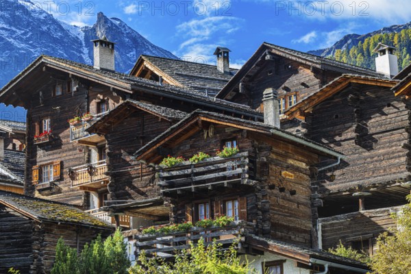 Old wooden houses in the historic village centre, Grimentz, Val d'Anniviers, Valais Alps, Canton Valais, Switzerland, Europe