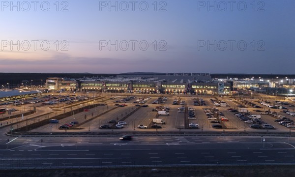 The Tesla Gigafactory at the blue hour, Grünheide, 07.03.2025, Grünheide, Brandenburg, Germany, Europe