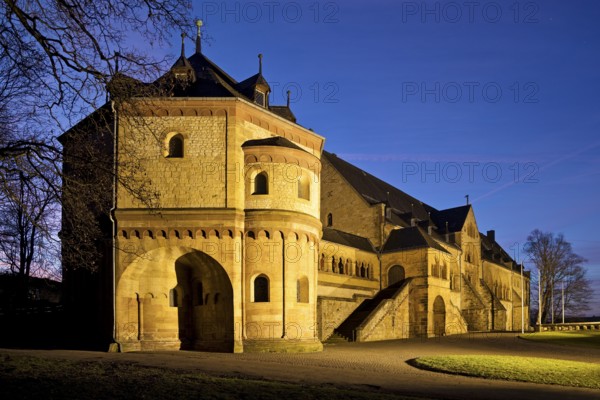 Goslar Imperial Palace in the evening, 11th century imperial house, UNESCO World Heritage Site, Harz Mountains, Lower Saxony, Germany, Europe