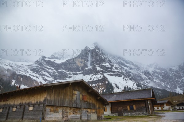 Avalanche near the Eng Alm