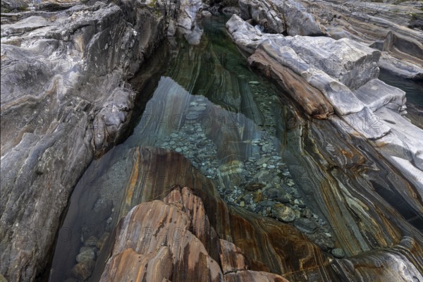 Rocks, rock structures, clear water, Verzasca River, near Lavertezzo, Verzasca Valley, Valle Verzasca, Canton Ticino, Switzerland, Europe