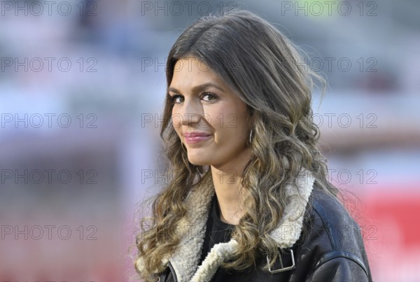 SKY presenter Mara Mones Portrait smiles Voith-Arena, Heidenheim, Baden-Württemberg, Germany, Europe