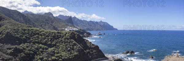 Atlantic coast near Taganana, Tagana valley, Barranco de la Iglesia, Anaga mountains, Las Montanas de Anaga, Tenerife, Canary Islands, Spain, Europe