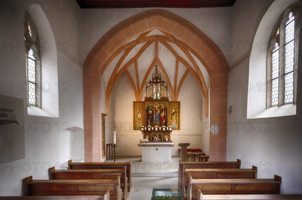 Interior view of St Ruprecht's Church, altar, Dorf Tyrol, Tirolo, South Tyrol, Autonomous Province of Bolzano, Italy, Europe