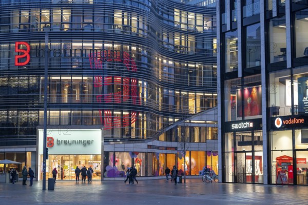 Shops at Schadowplatz, Kö-Bogen Shopping Centre, Breuning, Swatch, Vodafone, in Düsseldorf, North Rhine-Westphalia, Germany, Europe