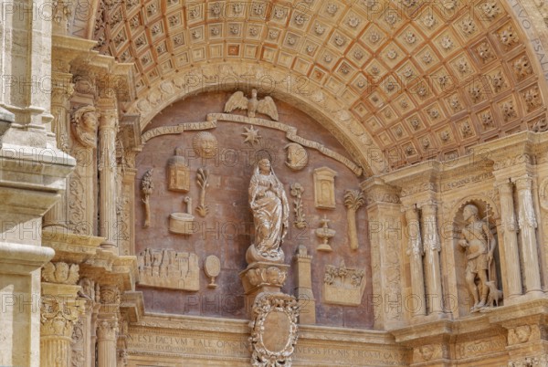 La Seu Cathedral facade, Palma de Mallorca, Mallorca, Balearic Islands, Spain, Europe