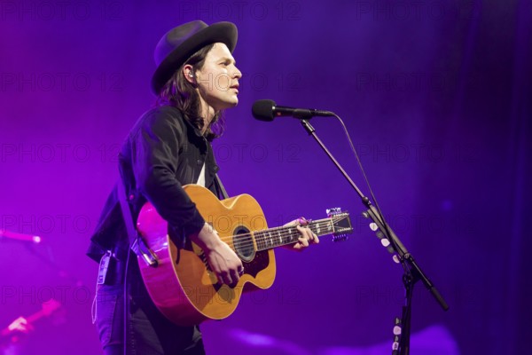 James Bay live on Up All Night Tour at the Columbiahalle in Berlin on 19.01.2025