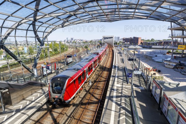 Deutsche Bahn S-Bahn train at the Elbbrücken public transport station in Hamburg, Germany, Europe