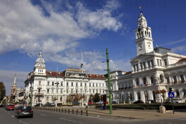 City of Arad, city centre, historic houses, on the Boulevard of the Revolution, from left, the Protestant church, Biscerica Rosie, then the magnificent neo-Renaissance house, the Csanad Palace, next to it the Renaissance-style town hall on Town Hall Square, Rathausplatz, Banat, Romania, Europe