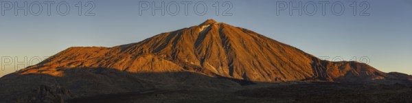 Panorama during the ascent to Alto de Guajara, 2715m, over the Teide National Park, Parque Nacional del Teide, to Pico del Teide, 3715m, at sunrise, Tenerife, Canary Islands, Spain, Europe