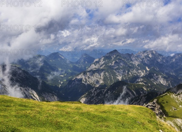 View from Gamsfeld to Rinnkogel and Rettenkogel, Osterhorn group, Salzkammergut, Salzburg province, Austria, Europe