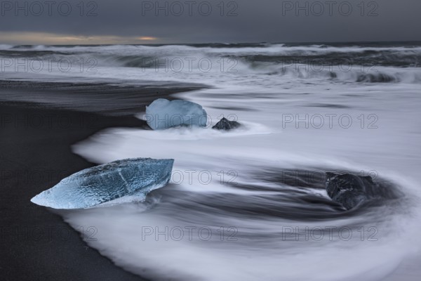 Ice floes, beach, sea, waves, cloudy, Diamond Beach, Breidamerkursandur, Jökulsarlon, Iceland, Europe