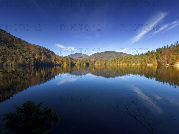 Autumn atmosphere at Hechtsee lake near Kufstein, Tyrol, Austria, Europe
