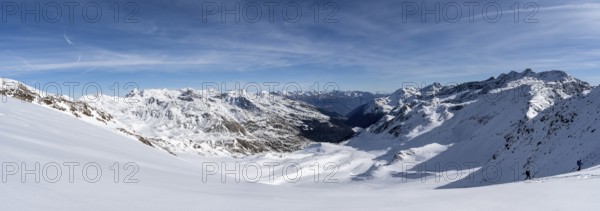 Panorama, snow-covered mountain landscape in winter, Fürkeleferner glacier, view of the Martell Valley, ascent to Monte Cevedale, Ortler Alps, Vinschgau Valley, Italy, Europe