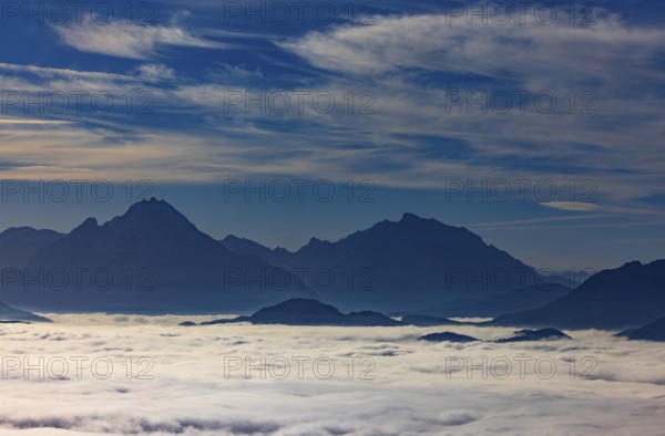 View from Schwarzenberg to a sea of fog in the Salzach valley with Watzmann, Osterhorn group, Salzkammergut, Salzburg province, Austria, Europe