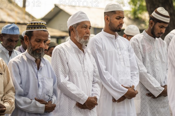 KAYAKUCHI, INDIA - MARCH 31: Muslims perform Eid al-Fitr prayer at Eidgah in Kayakuchi, India on March 31, 2025. Muslims around the world are celebrating the Eid al-Fitr holiday, which marks the end of the fasting month of Ramadan