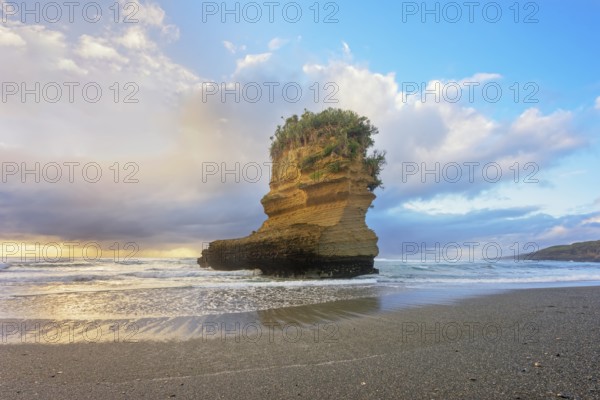 Rock formation shaped like a boot, Punakaiki, Paparoa National Park, South Island, New Zealand, Oceania