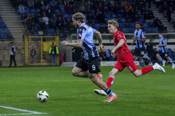 Football 3rd division, Season 2024/25, Matchday 32: Waldhof Mannheim vs SpVgg Unterhaching***Felix Lohkemper (9, Mannheim) with a dangerous advance into the penalty area