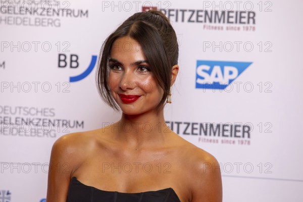 Rose garden Mannheim: Award Night 2024 / Rhine-Neckar Sports Award. Picture: Lea Wagner (ARD) . She hosted the programme together with Norbert König