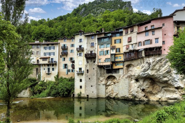 Pont en Royans. Houses hanging above river La Bourne. Isère. Auvergne-Rhone-Alpes. Vercors regional natural park. France