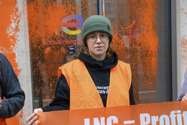 Regina Stephan, Last Generation activist after colour attack on Total Energies building. They are protesting against the World LNG Summit, which is due to take place in Berlin in December. Berlin, 06.11.2024