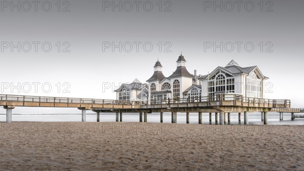 Seebrücke, Ostseebad Sellin, Island of Rügen, Mecklenburg-Vorpommern, Germany, Europe