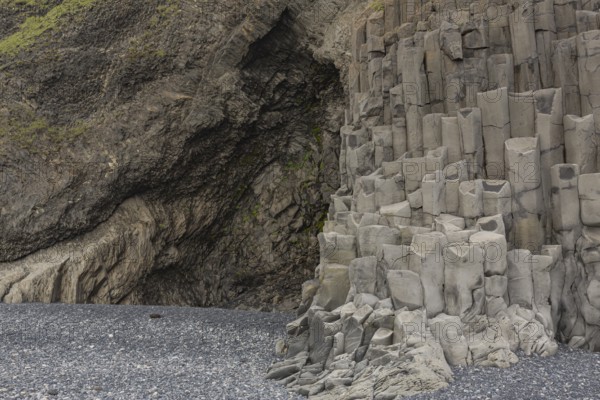 Reynisfjara Beach with Basalt rocks (Stuolabrrg) and the rock needles (Haidrangur), close to Vik i Myrdal, South Iceland
