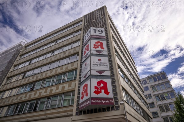 Exterior shot, Rotebühl pharmacy, logo, city centre, city centre, Stuttgart, Baden-Württemberg, Germany, Europe