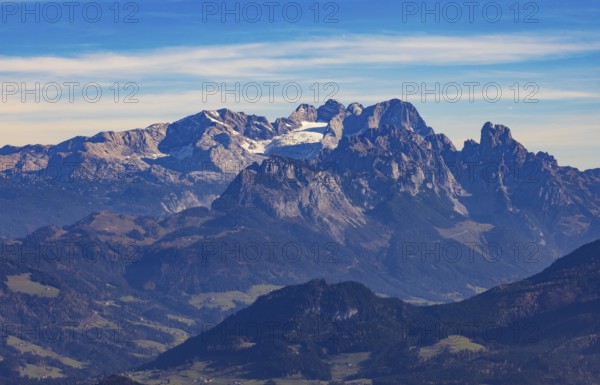 View from Schwarzer Berg to the Dachstein massif, Golling, Osterhorn group, Salzkammergut, Salzburg province, Austria, Europe