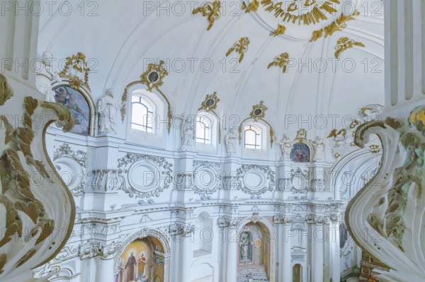 Chiesa di Santa Chiara interior, Noto, Noto Valley, Sicily, Italy, Europe