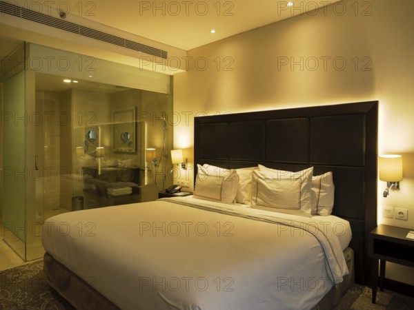 Hotel room beds, Hotel Melia, Makasar, Sulawesi, Indonesia, Asia