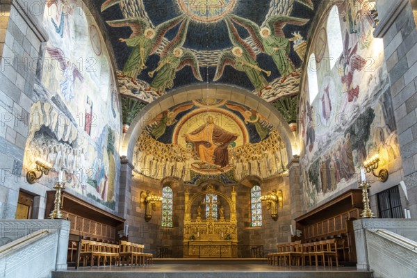 Altar of Viborg Cathedral, Viborg, Denmark, Europe