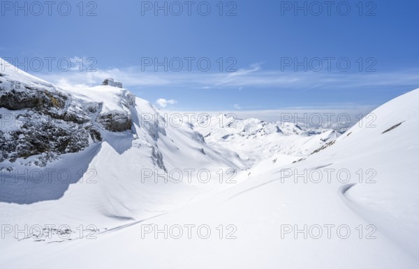 Mountain landscape with snow, summit Wildhorn, ascent to Wildstrubelhütte, Bernese Alps, Switzerland, Europe