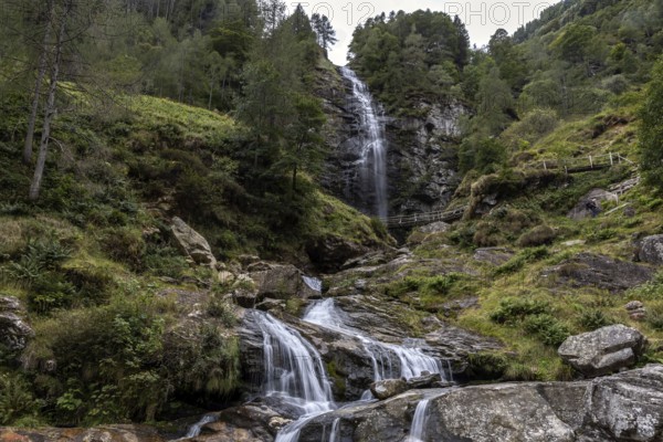 Froda Waterfall, Cascata La Froda, Sonogno, Verzasca Valley, Valle Verzasca, Canton Ticino, Switzerland, Europe