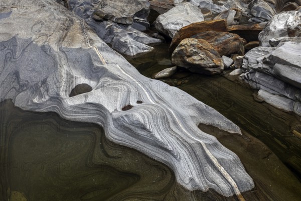 Rocks, rock structures, Verzasca River, near Lavertezzo, Verzasca Valley, Valle Verzasca, Canton Ticino, Switzerland, Europe