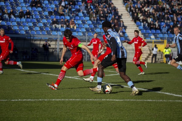 Football 3rd division, season 2024/25, matchday 22: Waldhof Mannheim vs SC Verl. On the ball: Kennedy Onyedika Okpala (32, Mannheim)