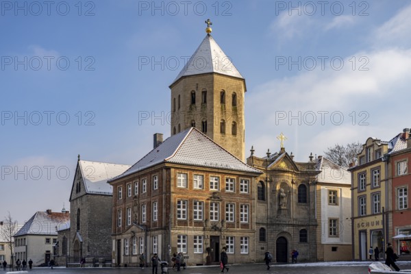 The Gaukirche on the market square in Paderborn, North Rhine-Westphalia, Germany, Europe
