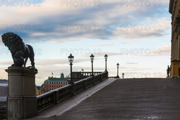 Silhouette of the royal palace in the evening sun, evening mood, guard, royal house, monarchy, centre, evening, building, famous, attraction, architecture, protection, guarded, evening sky, Stockholm, Sweden, Scandinavia, Europe