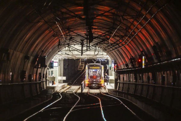Trams and light rail operate the rail-based public transport network in Karlsruhe. They are operated by Verkehrsbetriebe Karlsruhe (VBK) and Karlsruher Verkehrsverbund (KVV) . Combined solution with tunnel. Karlsruhe, Baden-Württemberg, Germany, Europe