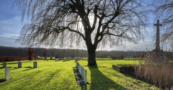 Prowse Point Military Cemetery, World War One burial ground in the Ypres Salient on WWI Western Front at Ploegsteert, Plugstreet, Hainaut, Belgium, Europe