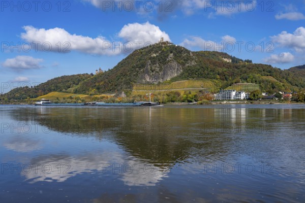 Drachenfels, a mountain in the Siebengebirge on the Rhine between Bad Honnef and Königswinter, with Drachenfels castle ruins and Drachenburg castle, left, boat traffic on the Rhine, North Rhine-Westphalia, Germany, Europe