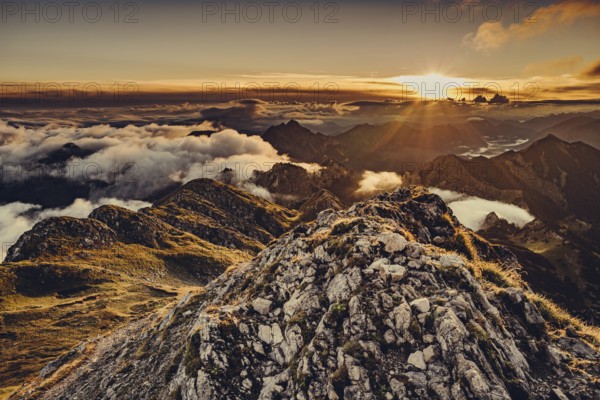 Sunrise hike on the Hochplatte in the Ammergau Alps, Ammergebirge in the Allgäu, Bavaria, Germany, Europe