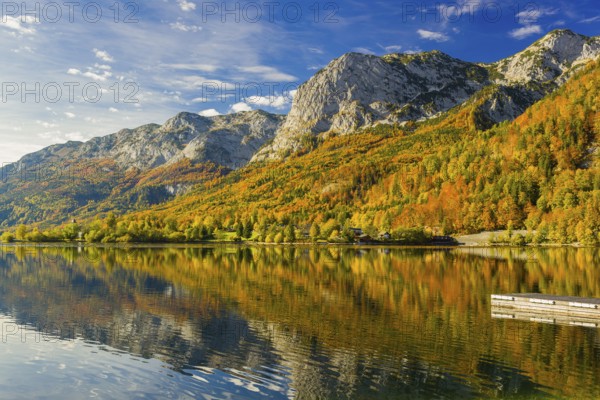 Grundlsee in autumn, salzkammergut, styria, Austria, Europe