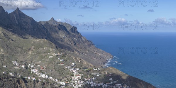 Atlantic coast near Taganana, Tagana valley, Barranco de la Iglesia, Anaga mountains, Las Montanas de Anaga, Tenerife, Canary Islands, Spain, Europe