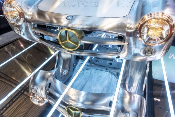 Retro Classics car show opens in Stuttgart. With over 90, 000 visitors and more than 900 exhibitors, the trade fair for driving culture is the central meeting place for the classic car scene in southern Germany. Mercedes-Benz 300 SL Coupé (W198) from 1955 under restoration. Stuttgart, Baden-Württemberg, Germany, Europe